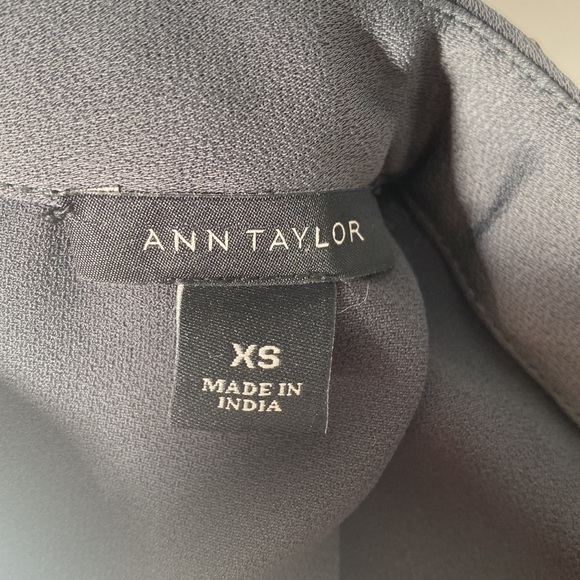 NWOT! Ann Taylor Jeweled Top - Picture 7 of 8